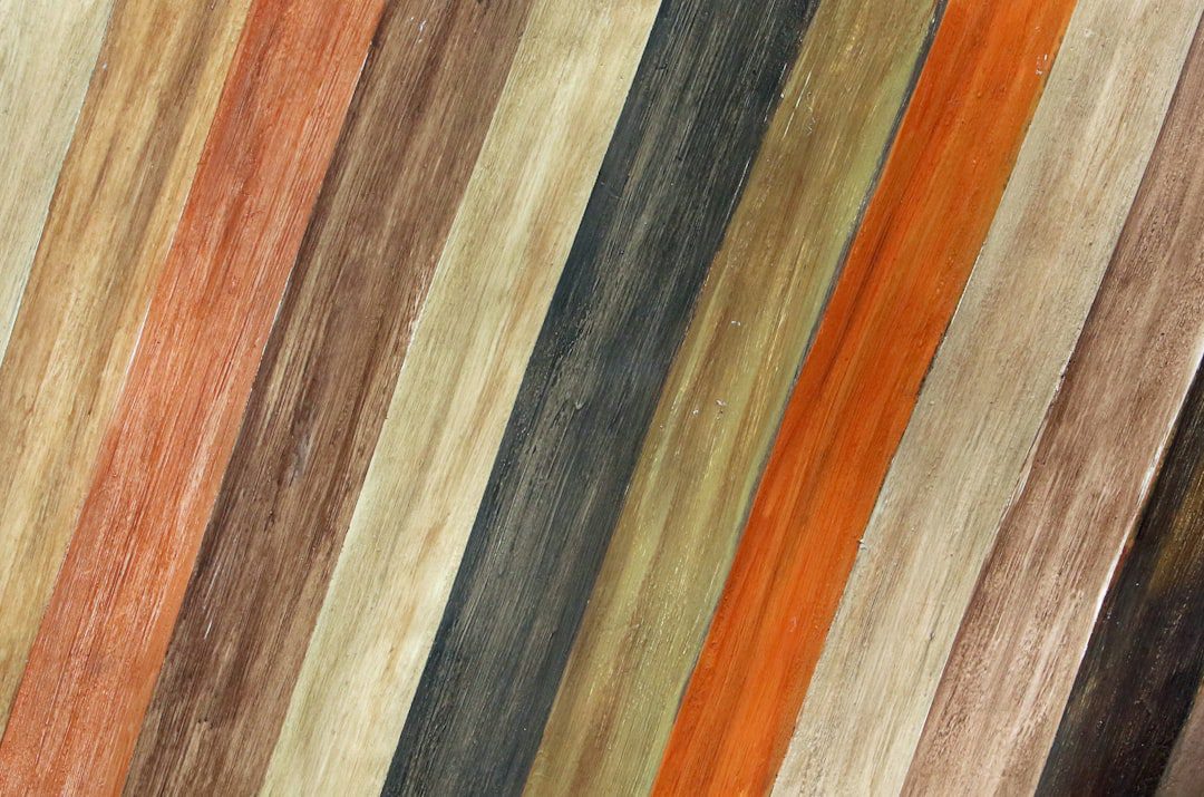 Échantillons de panneaux mélaminés pour mobilier sur mesure avec différentes teintes naturelles